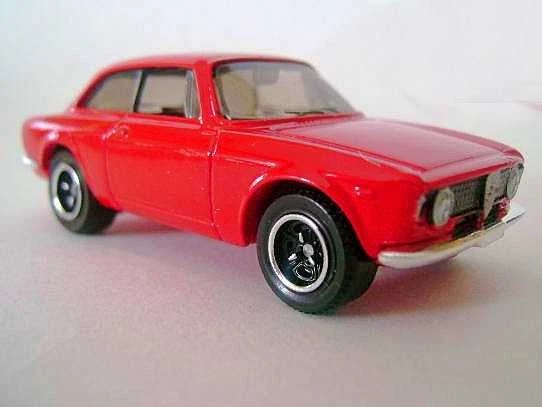 Hot Wheels Alfa Romeo Giulia Sprint GTA