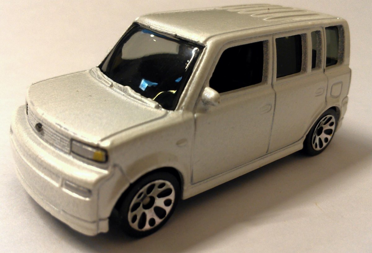 Hot Wheels Scion xB