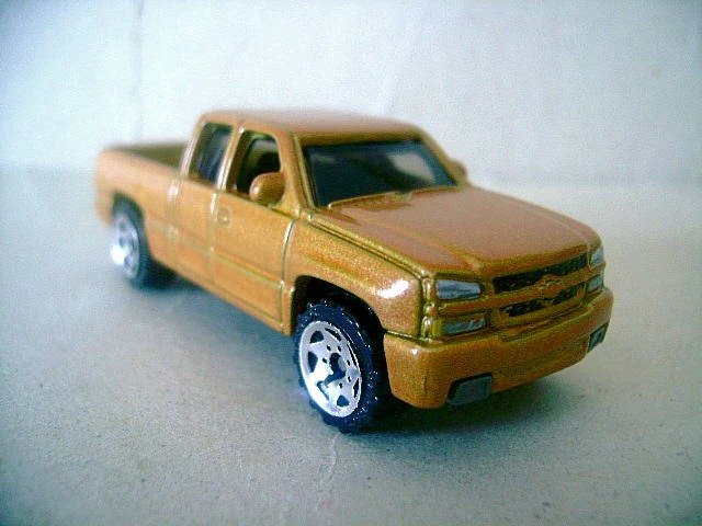 Hot Wheels Chevrolet Silverado SS