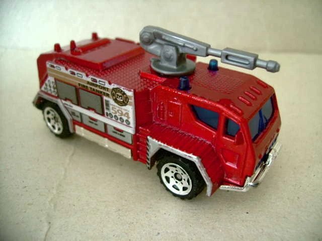 Hot Wheels Runway Patrol