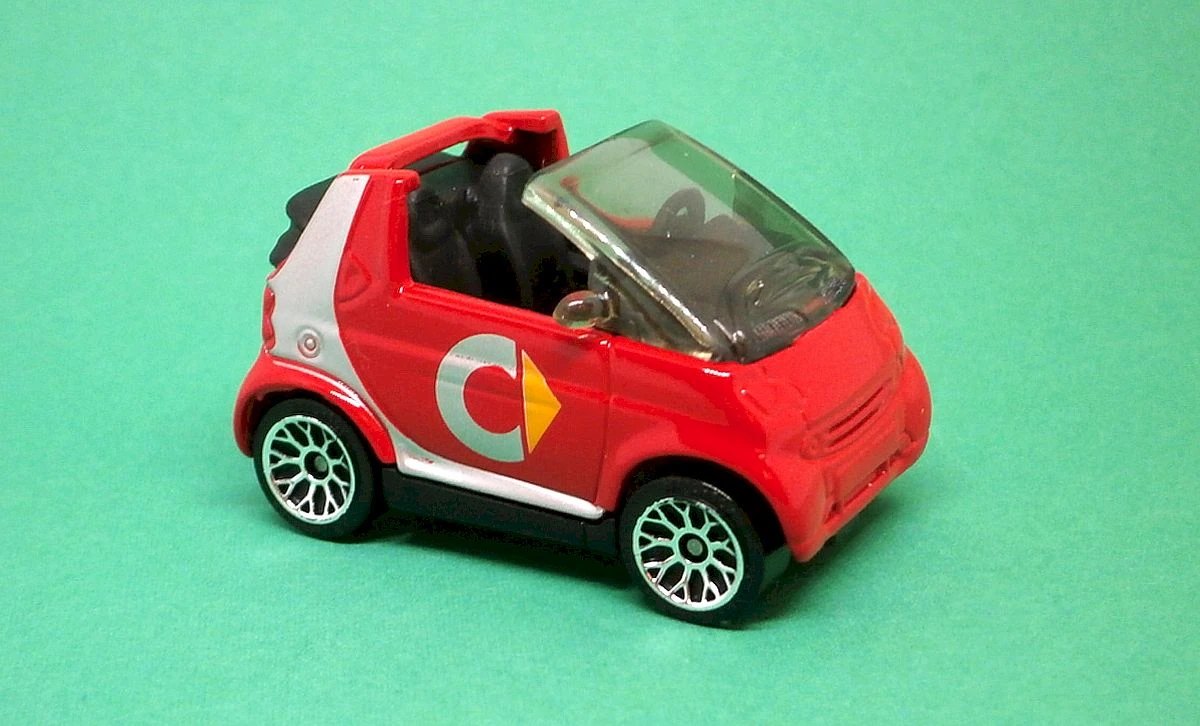 Hot Wheels Smart Fortwo Cabrio