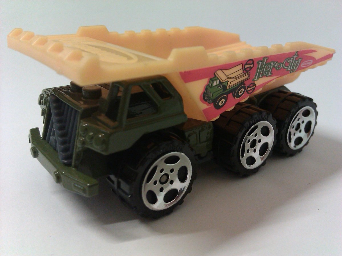 Hot Wheels Dump Truck