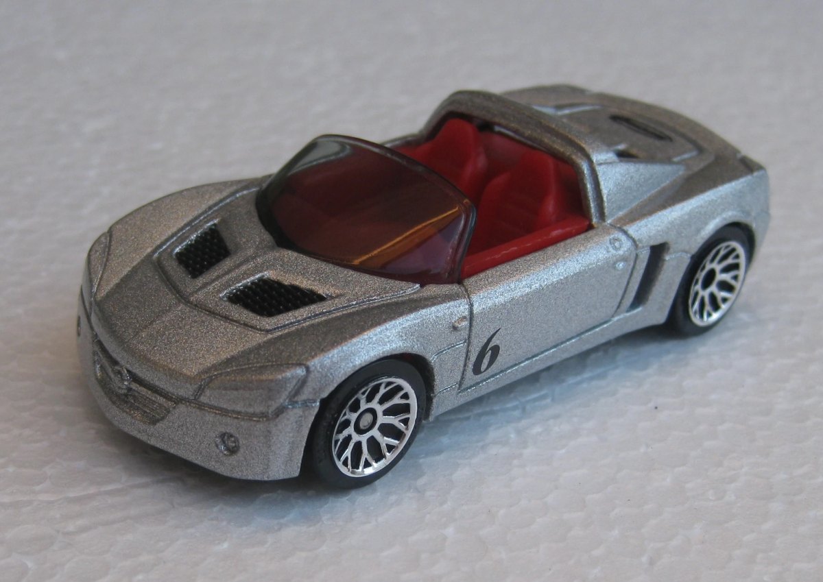 Hot Wheels Opel Speedster