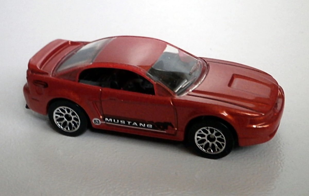 Hot Wheels 99 Mustang
