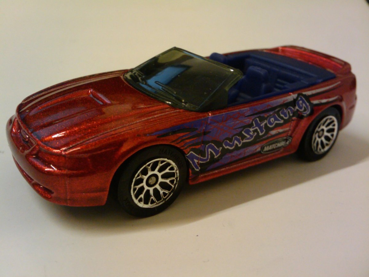 Hot Wheels Ford Mustang Convertible