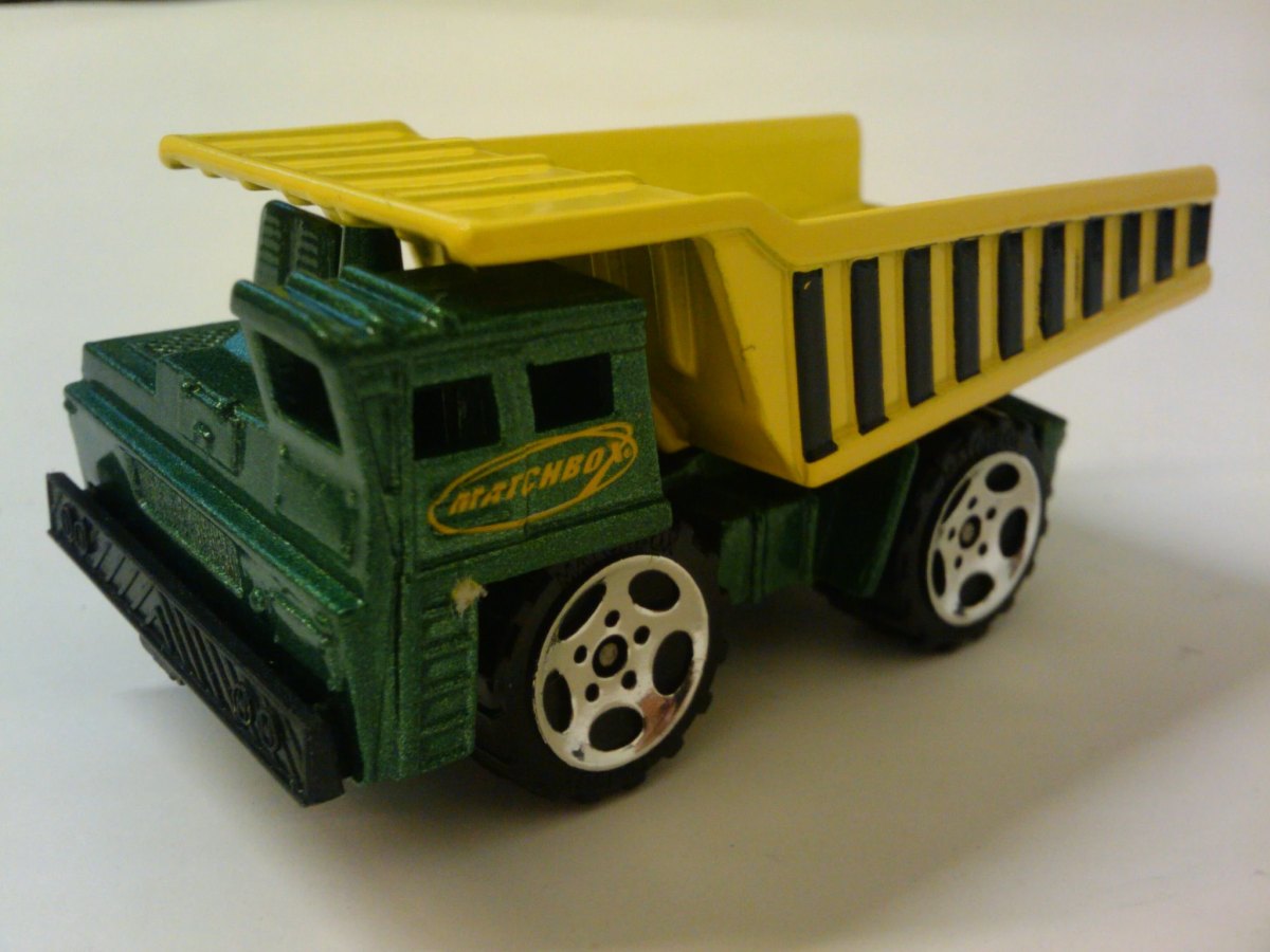 Hot Wheels Dirt Hauler