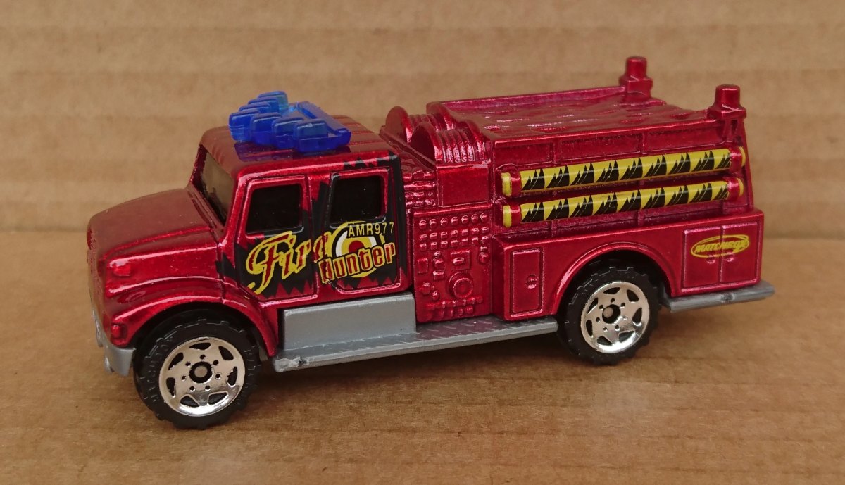 Hot Wheels International Pumper