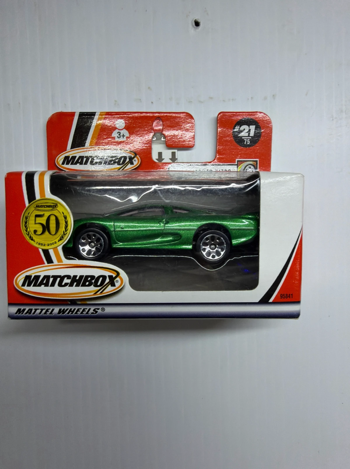 2002 Jaguar XJ220 Green: Box: Image 2