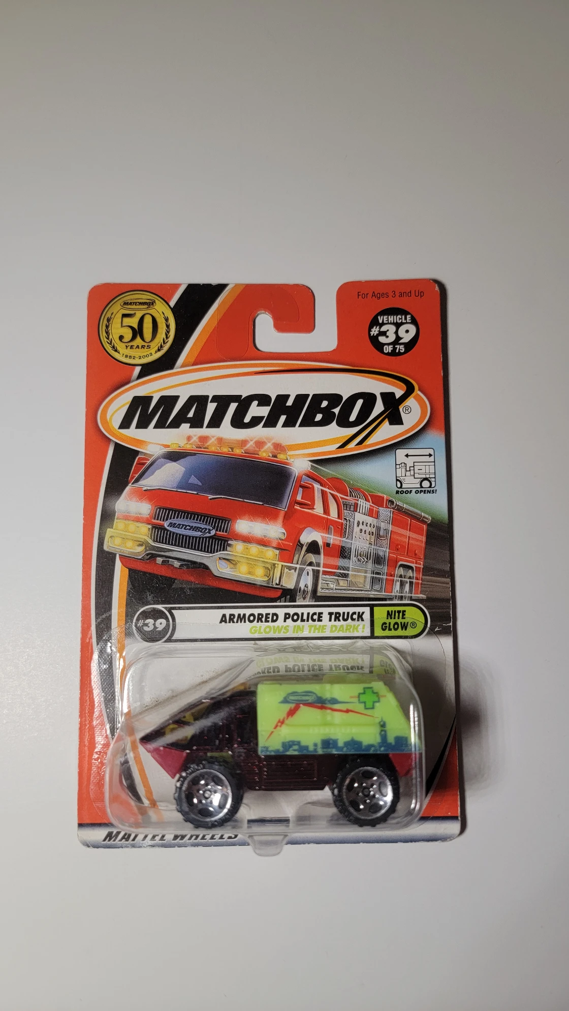 2002 Armored Police Truck Red: Long Card: Image 2
