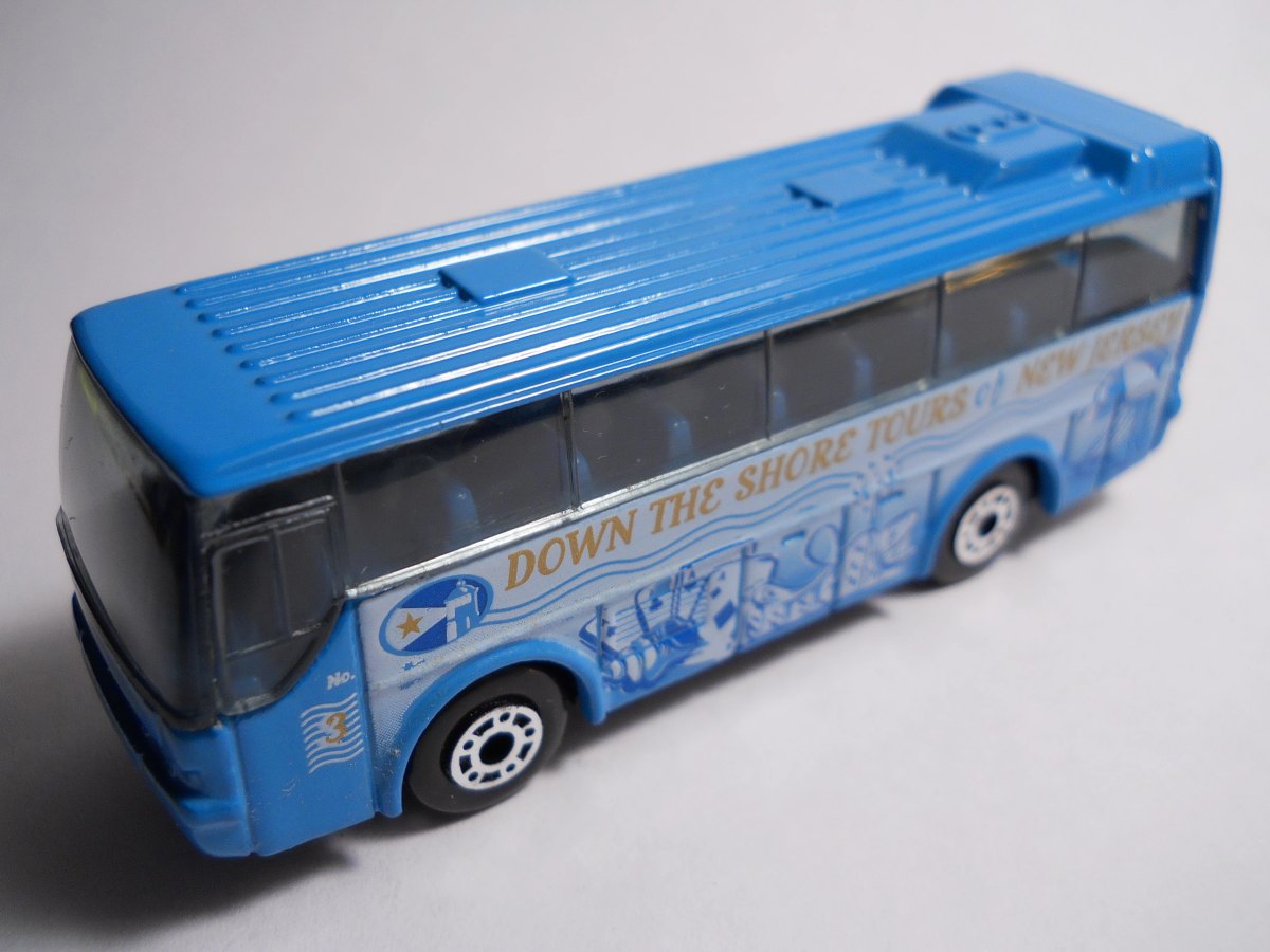 Hot Wheels Ikarus Coach
