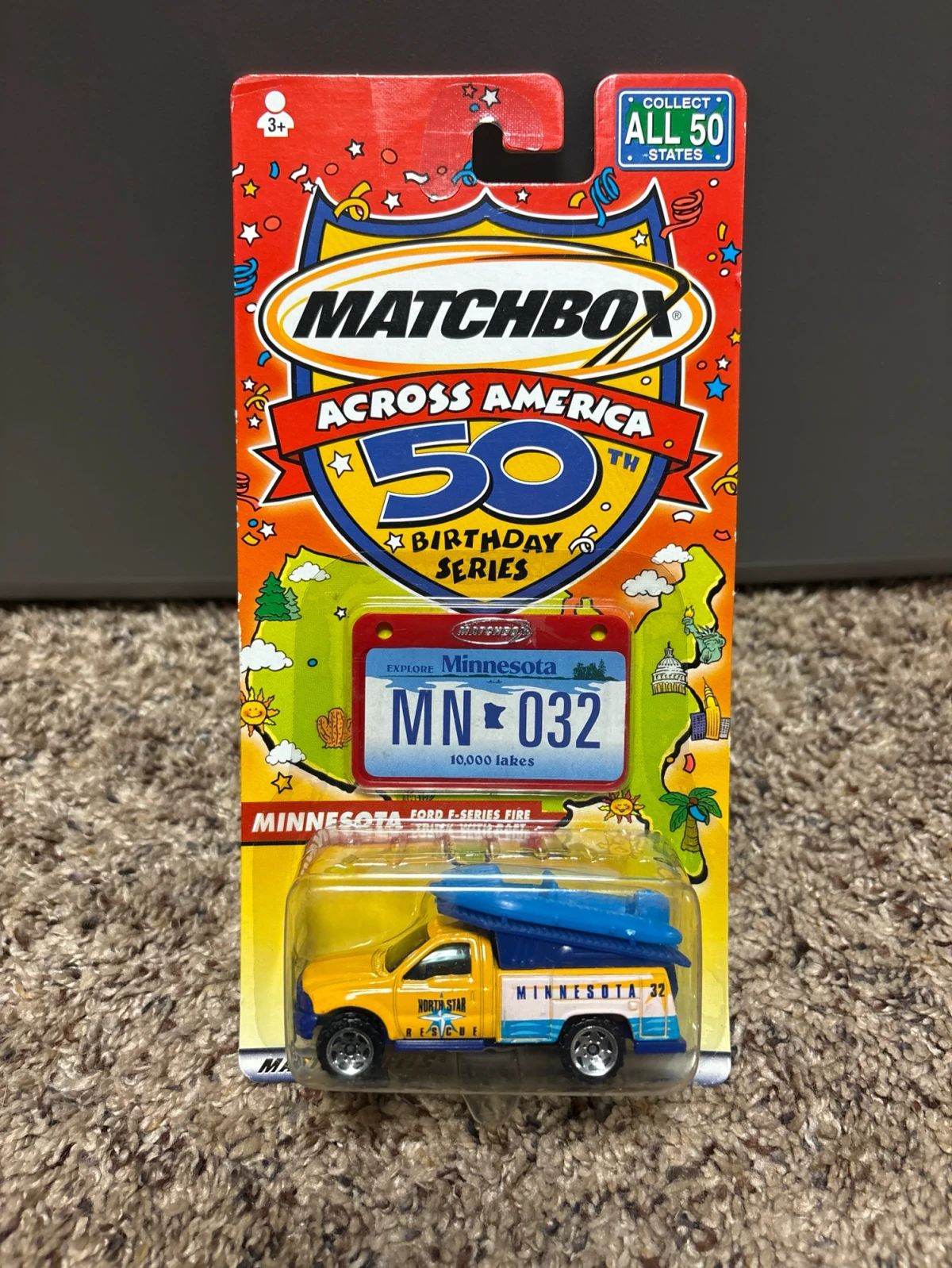 2002 Ford F-Series Fire Truck With Raft Yellow: Long Card: Image 2