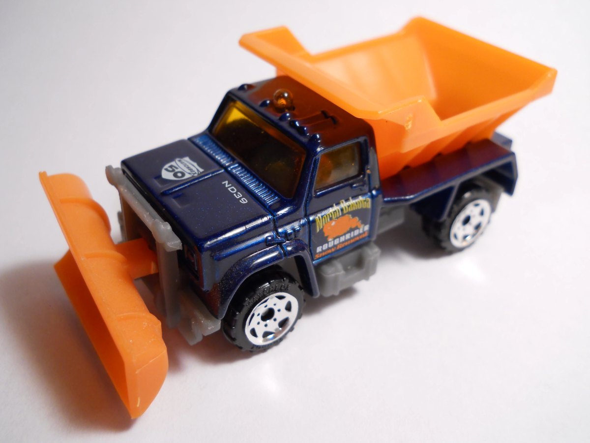 Hot Wheels Highway Maintenance Truck