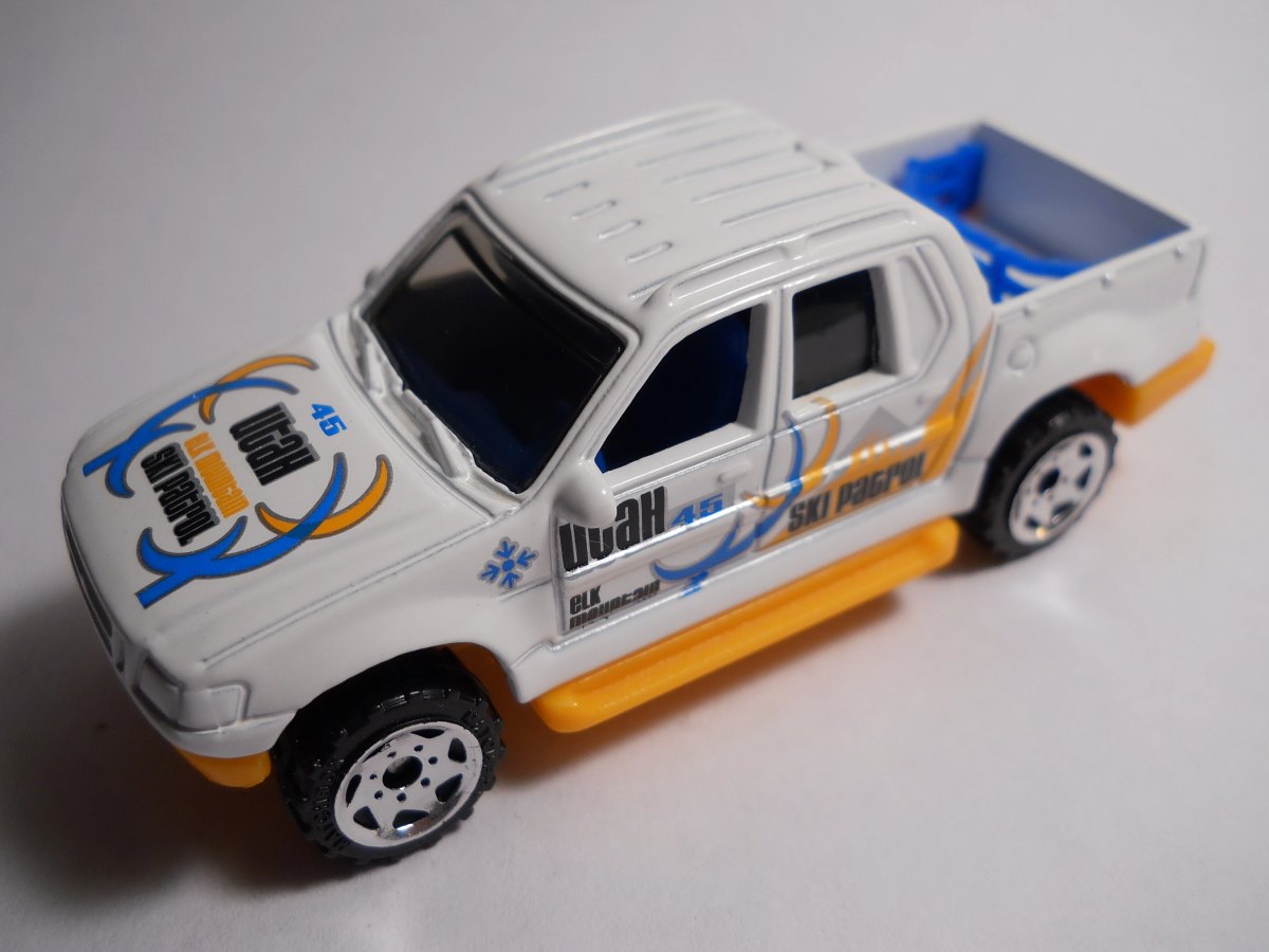 Hot Wheels Ford Explorer Sport Trac