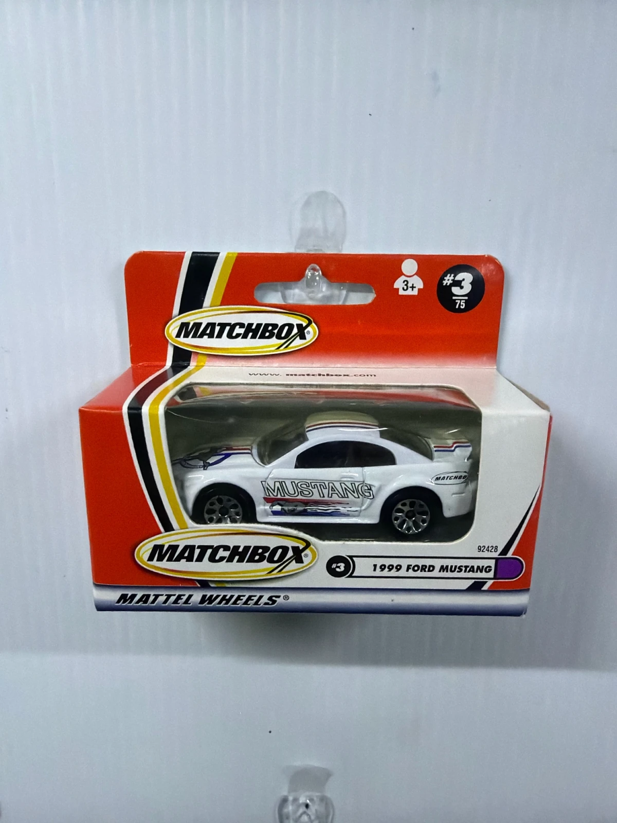 2001 1999 Ford Mustang White: Box: Image 2