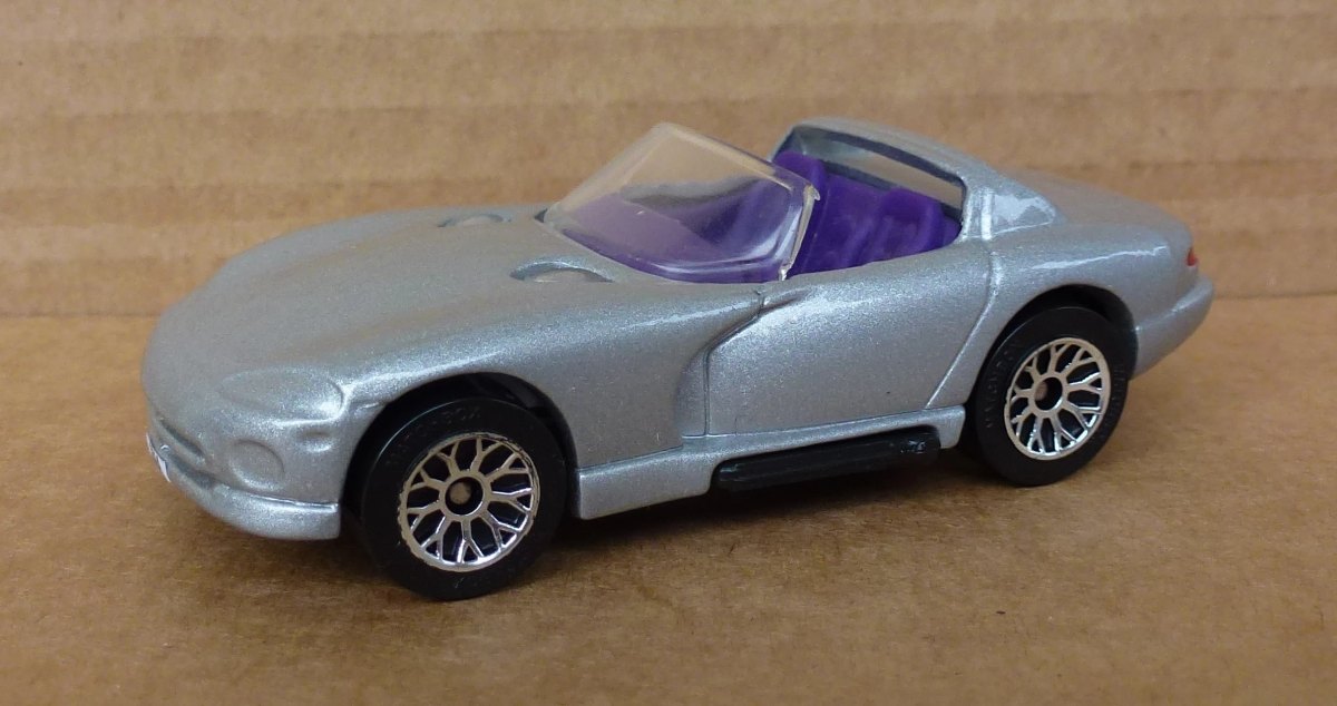 Hot Wheels Dodge Viper RT/10