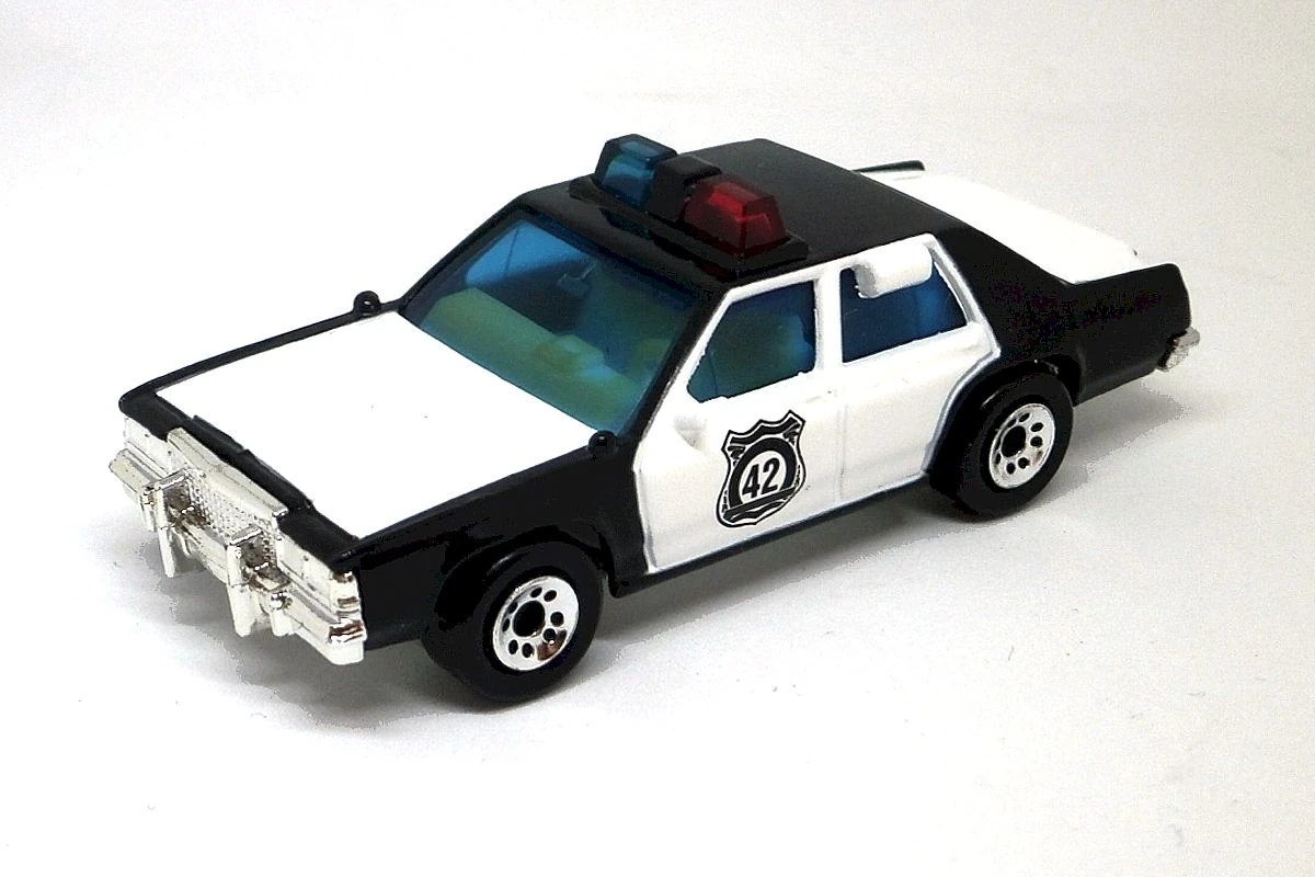Hot Wheels Ford LTD Police