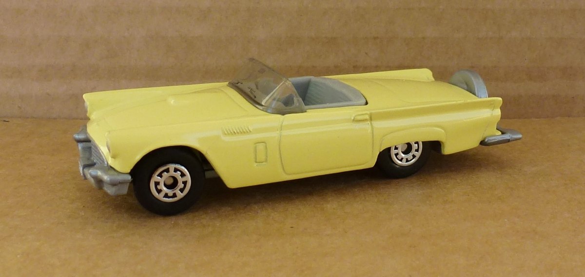 Hot Wheels 1957 Thunderbird