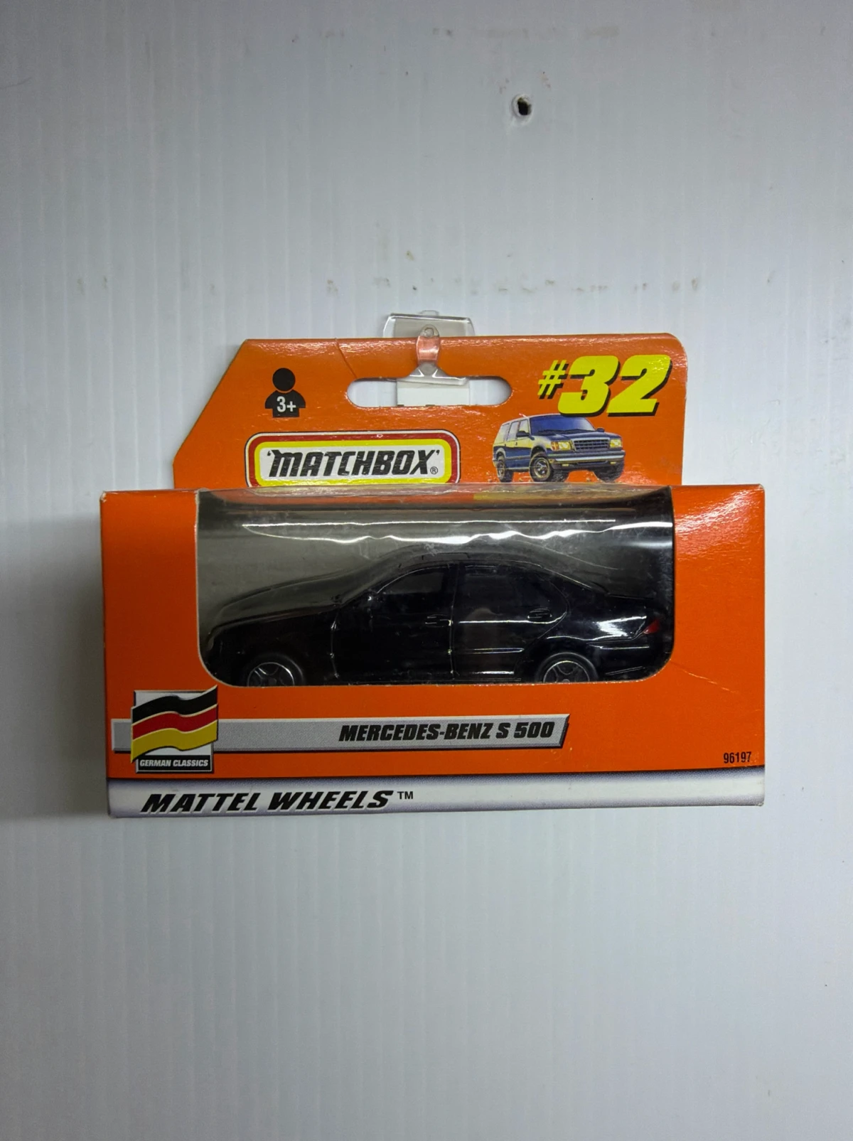 2000 Mercedes-Benz S 500 Black: Box: Image 2