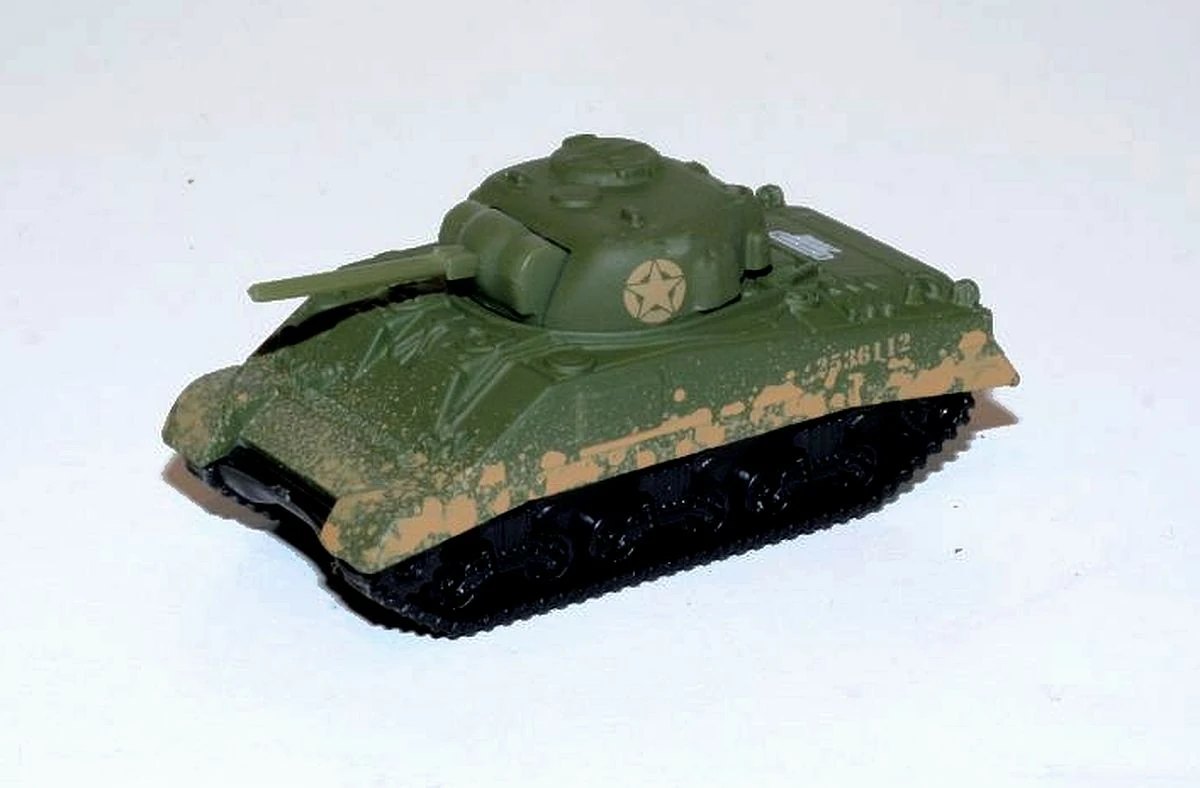 Hot Wheels M 4 Sherman Tank