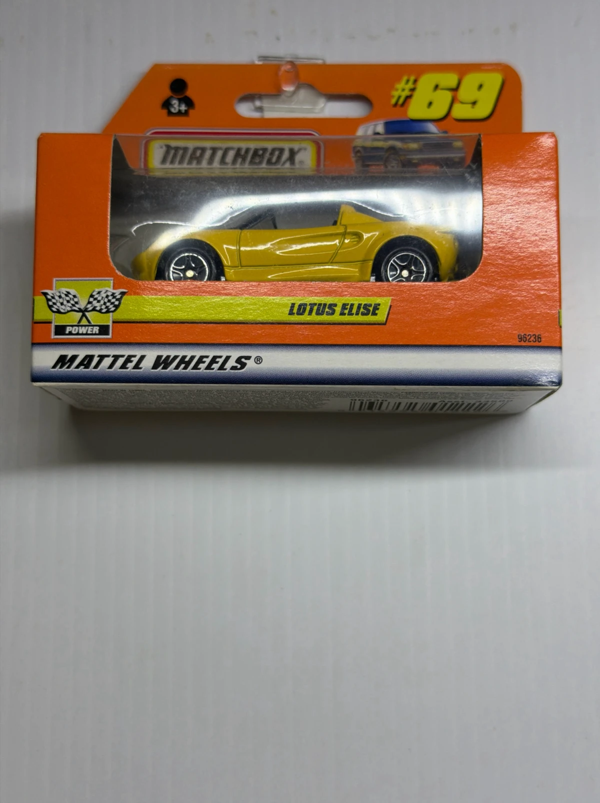 2000 Lotus Elise Yellow: Box: Image 2