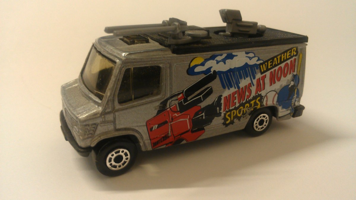 Hot Wheels TV News Truck