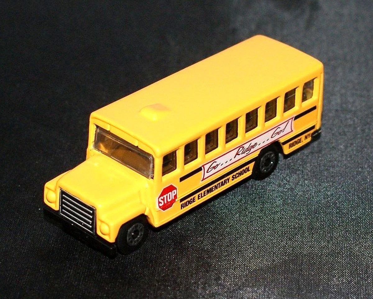 Hot Wheels School Bus