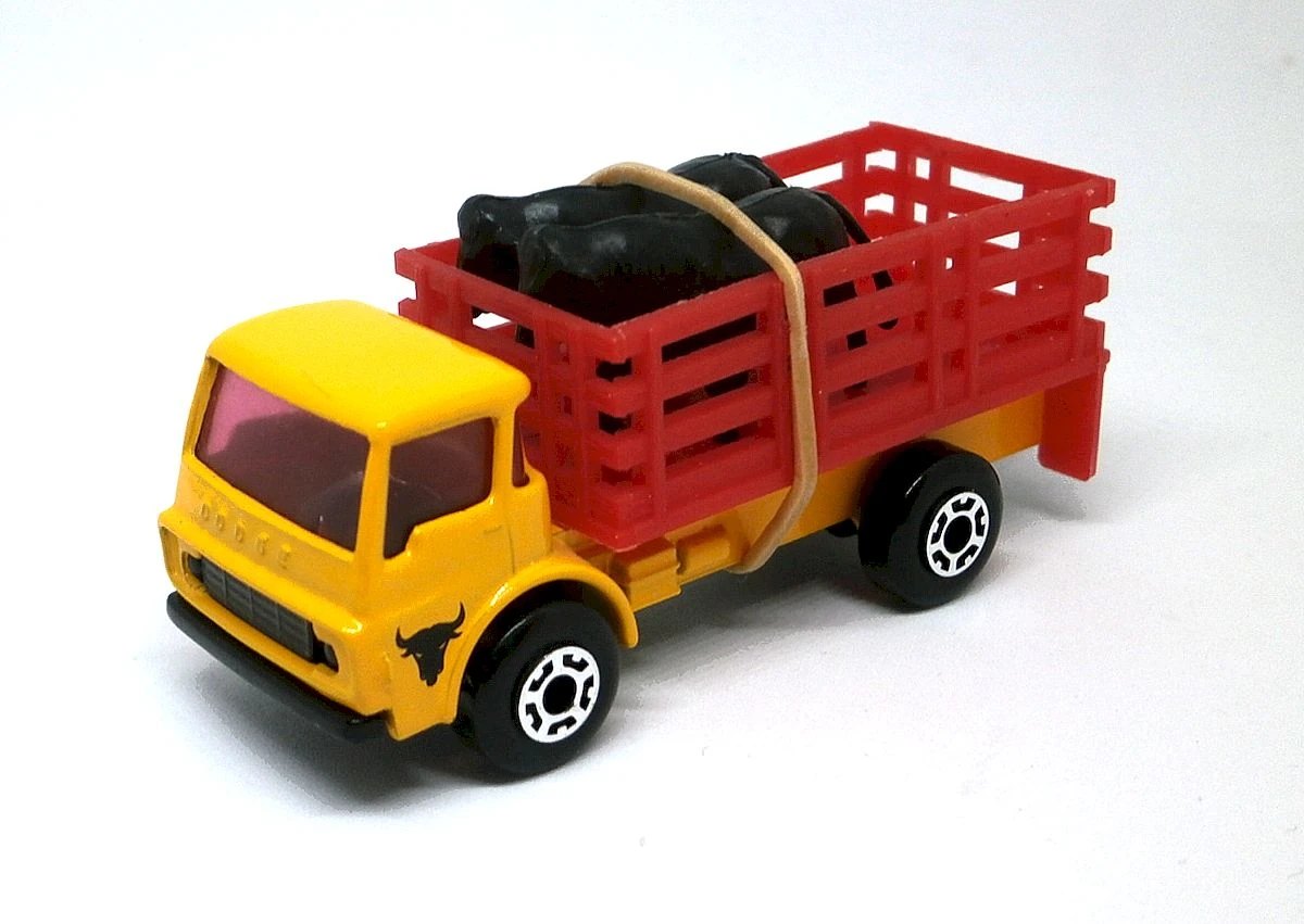 Hot Wheels Cattle Truck