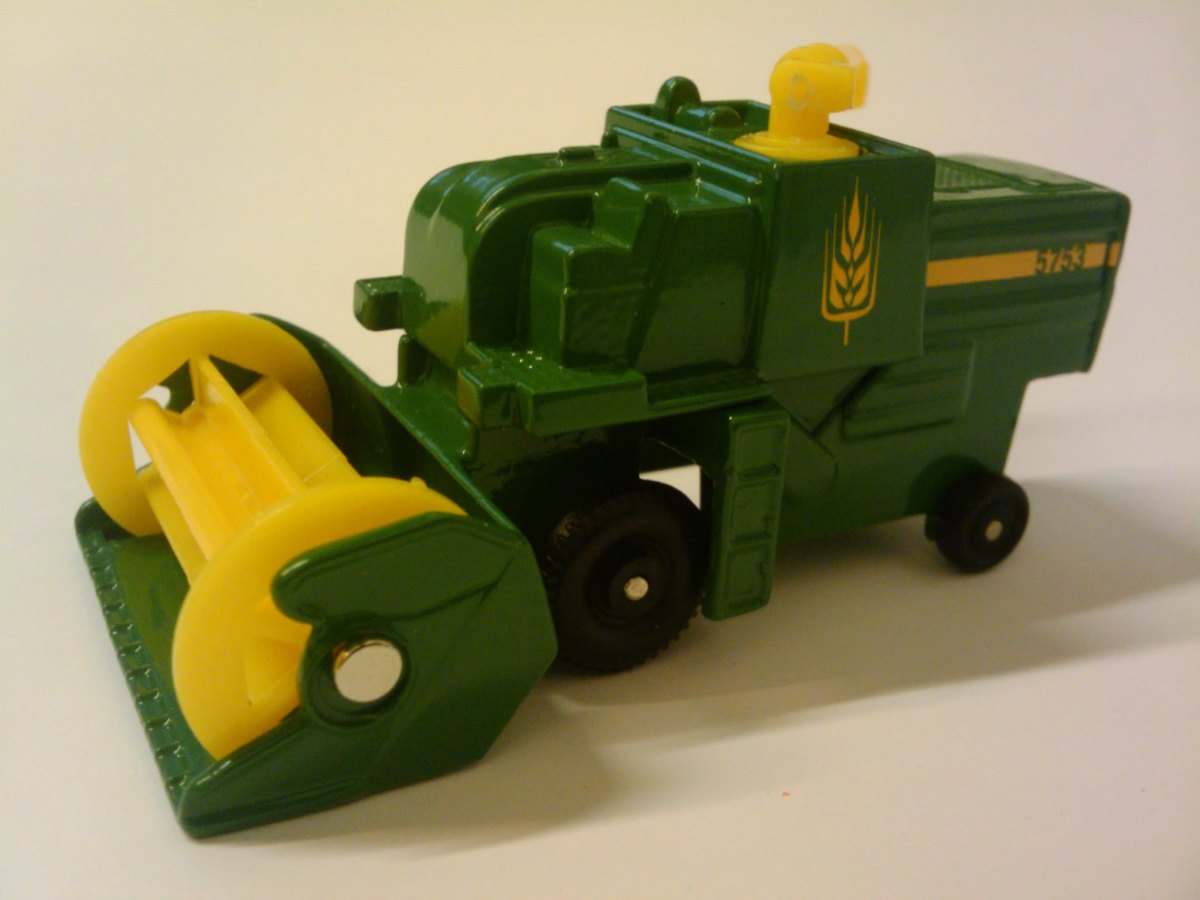Hot Wheels Combine Harvester