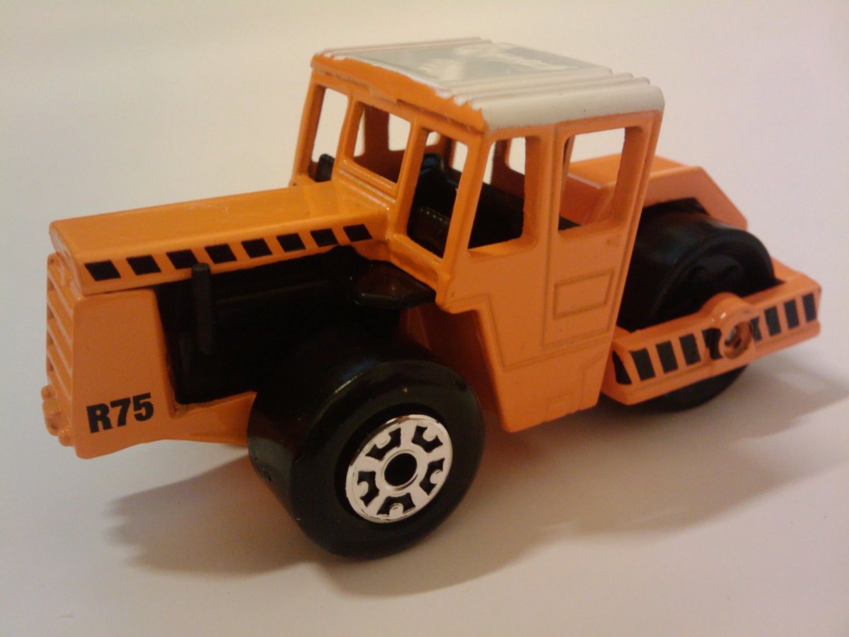 Hot Wheels Road Roller