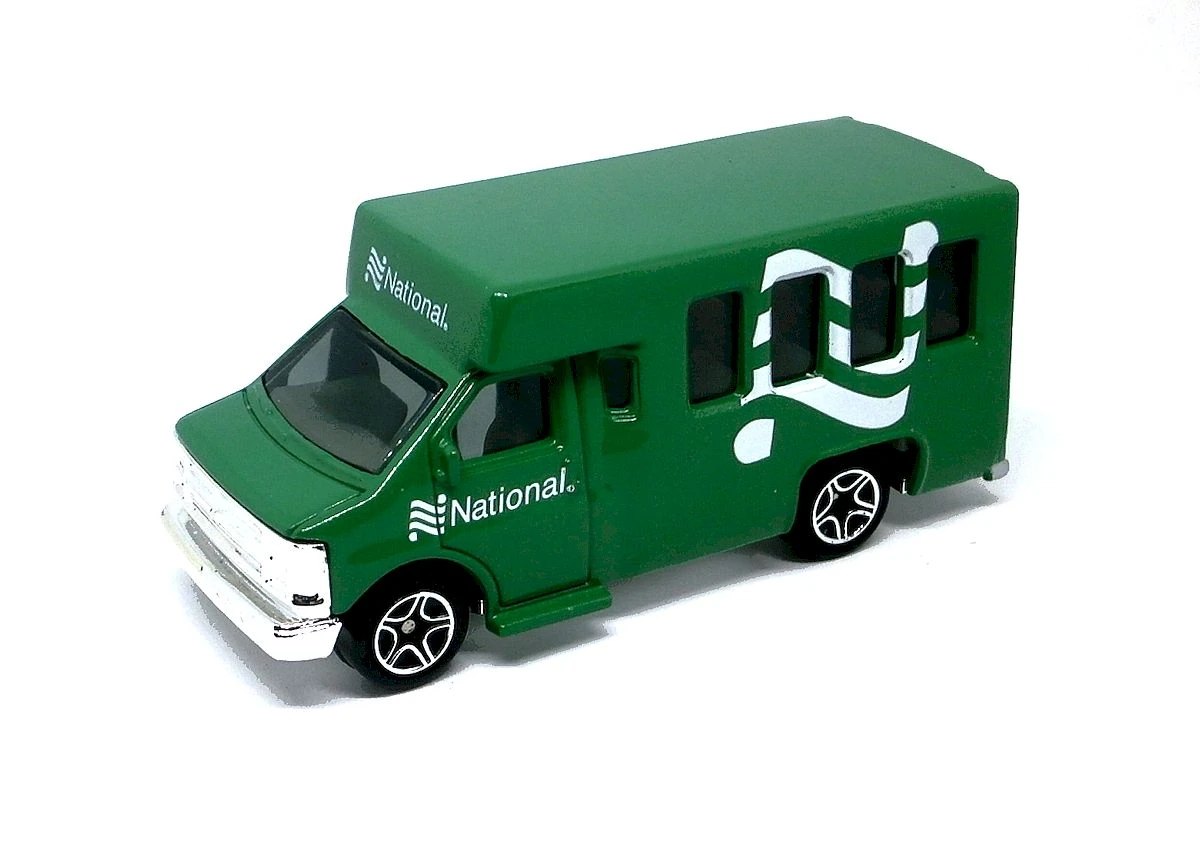 Hot Wheels Chevy Transport Bus