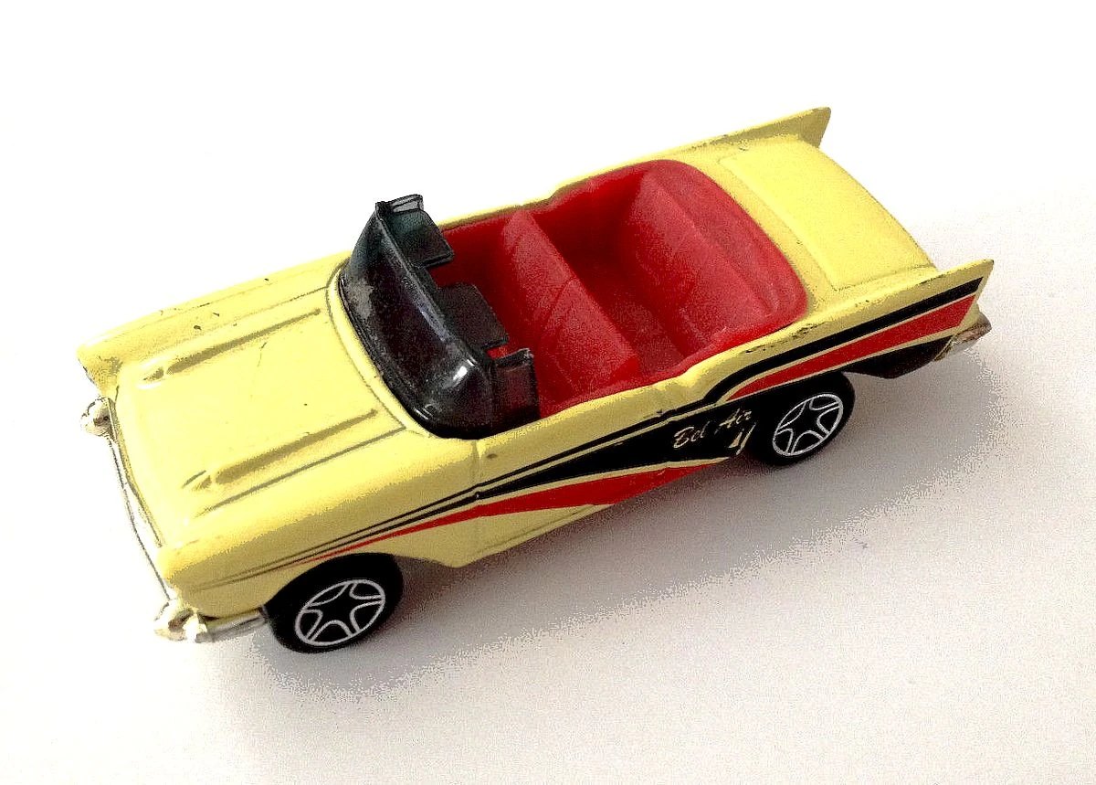 Hot Wheels 57 Chevy Bel Air Convertible