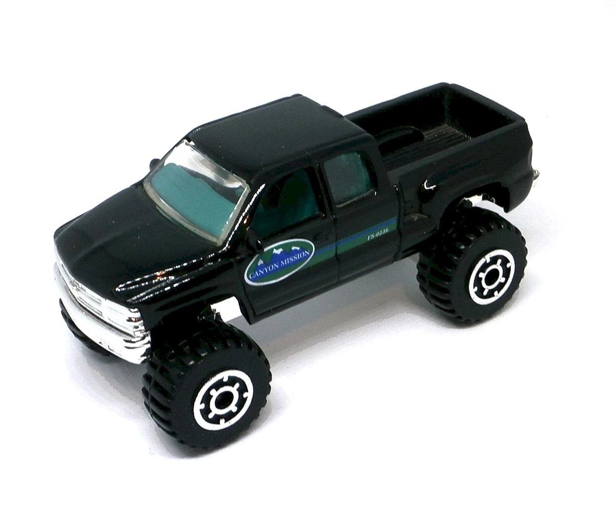 Hot Wheels Chevrolet Silverado 4x4