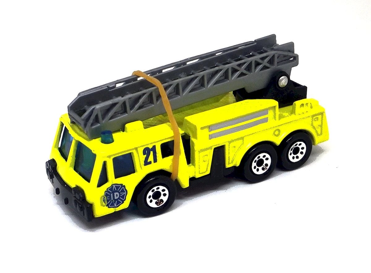 Hot Wheels Fire Engine
