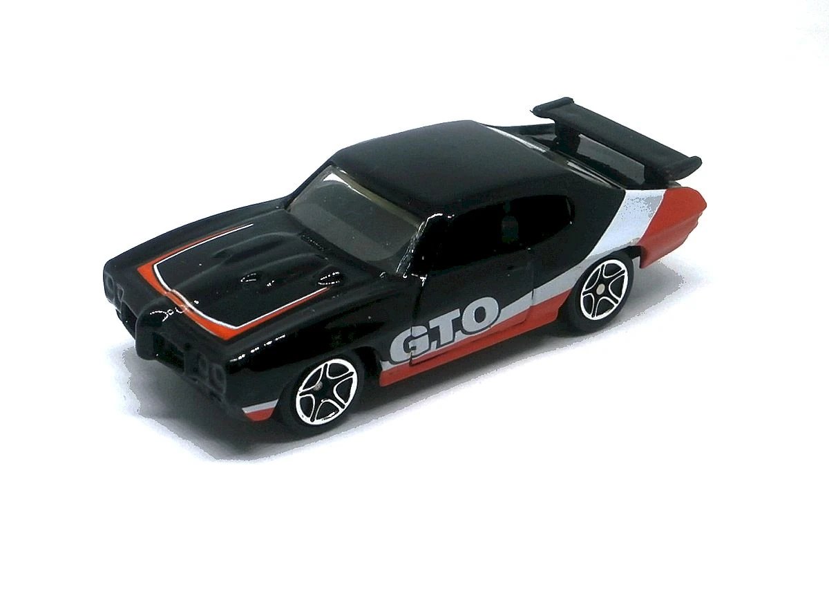 Hot Wheels ’70 Pontiac GTO
