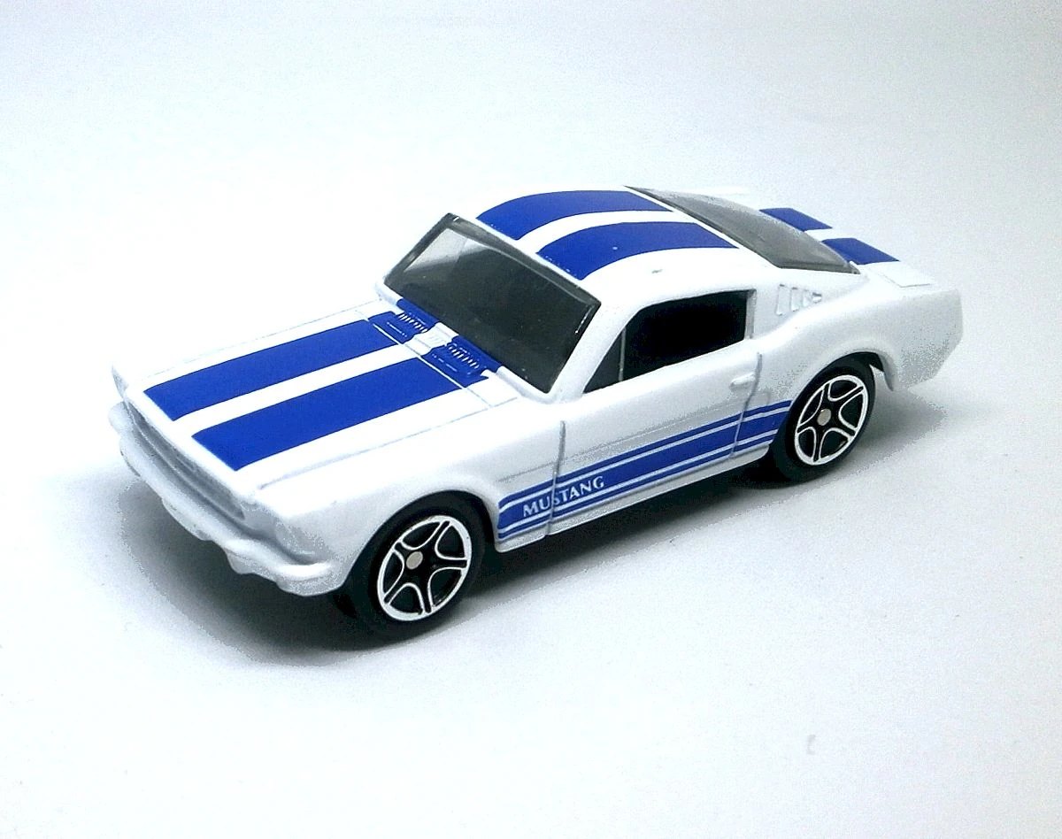 Hot Wheels ’65 Mustang Fastback(reissue)