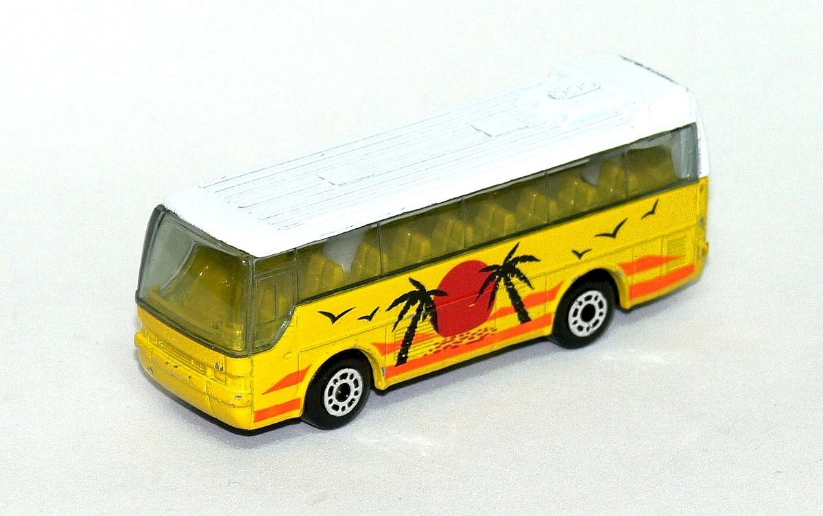 Hot Wheels Ikarus Coach