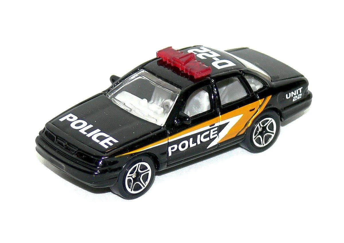 Hot Wheels Ford Crown Victoria Police