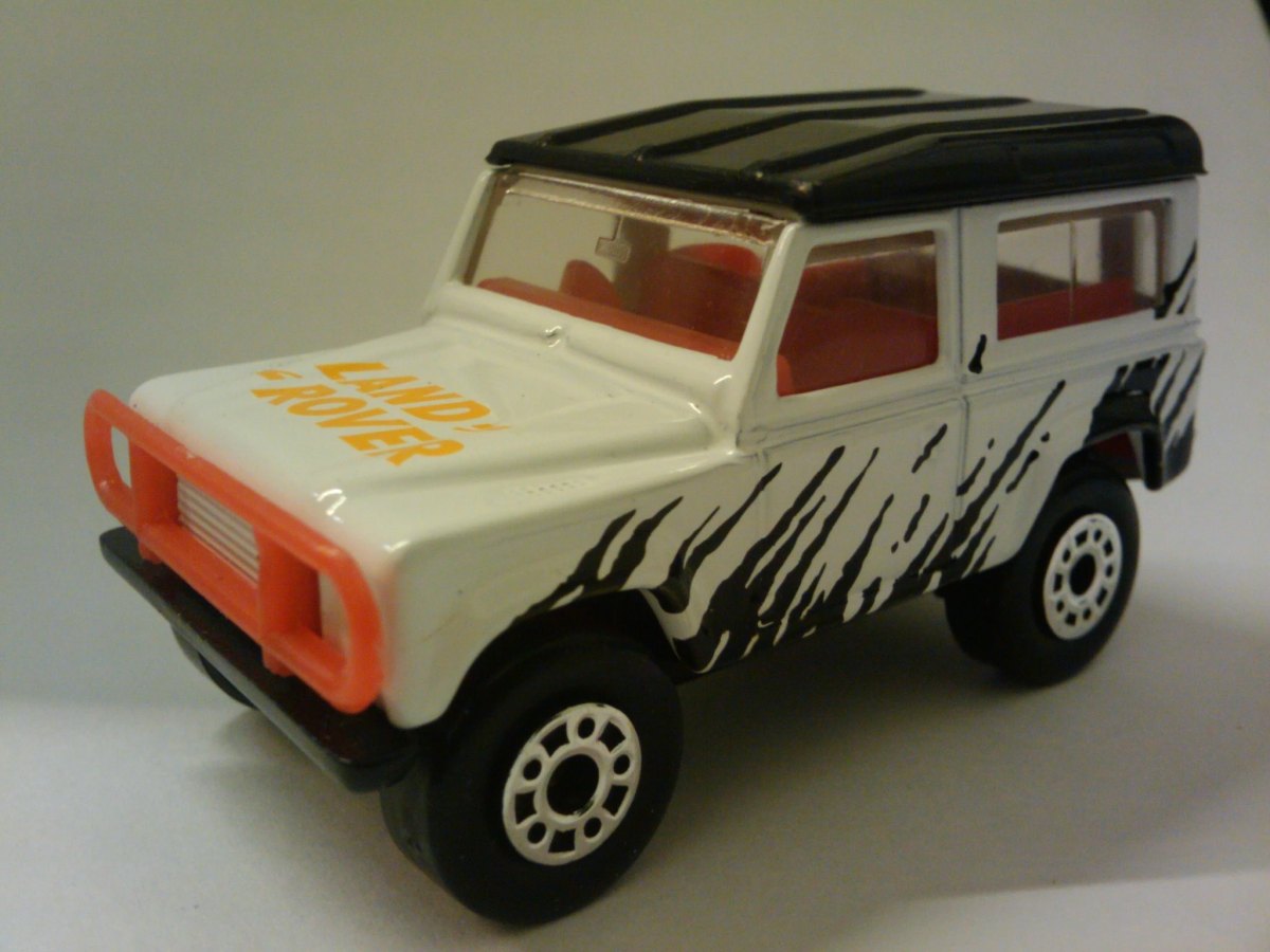 Hot Wheels Land Rover Ninety