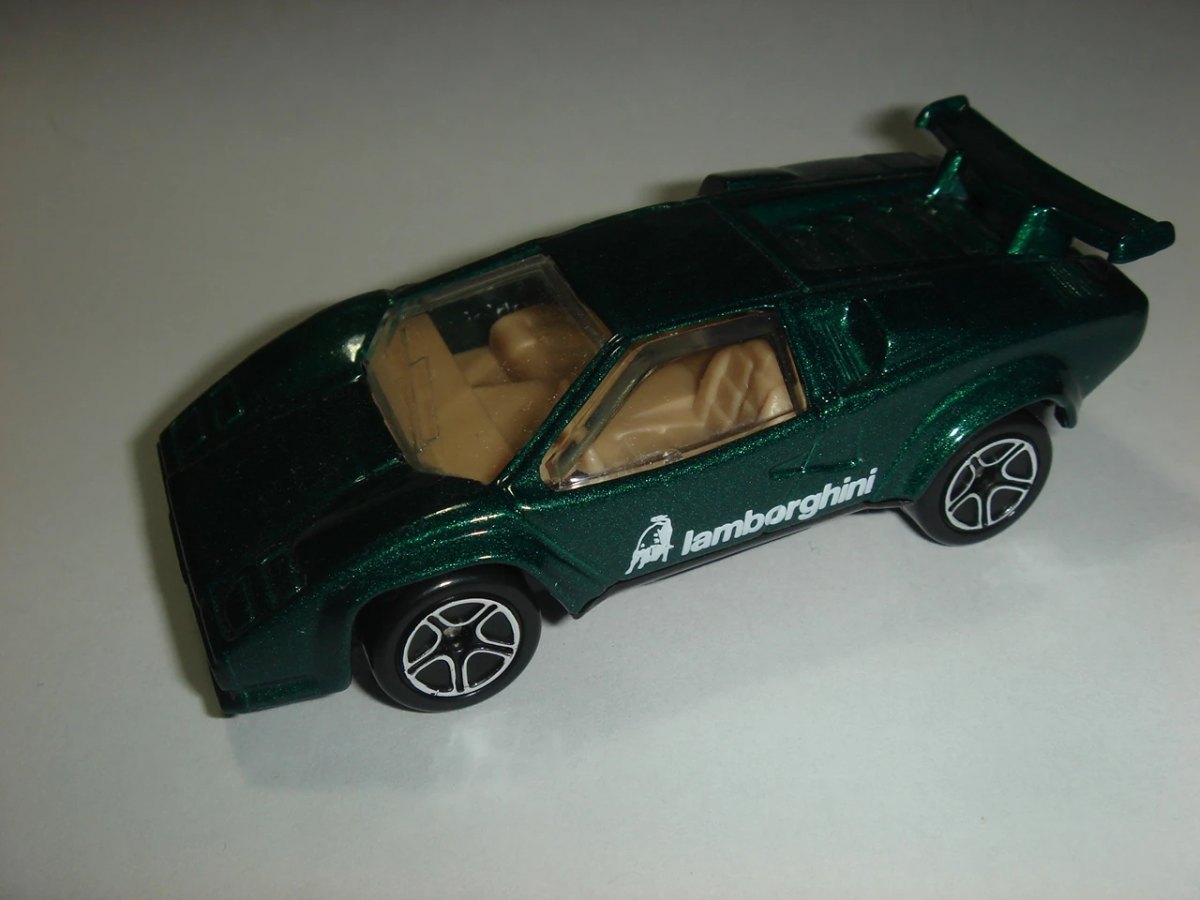 Hot Wheels Lamborghini Countach LP500S