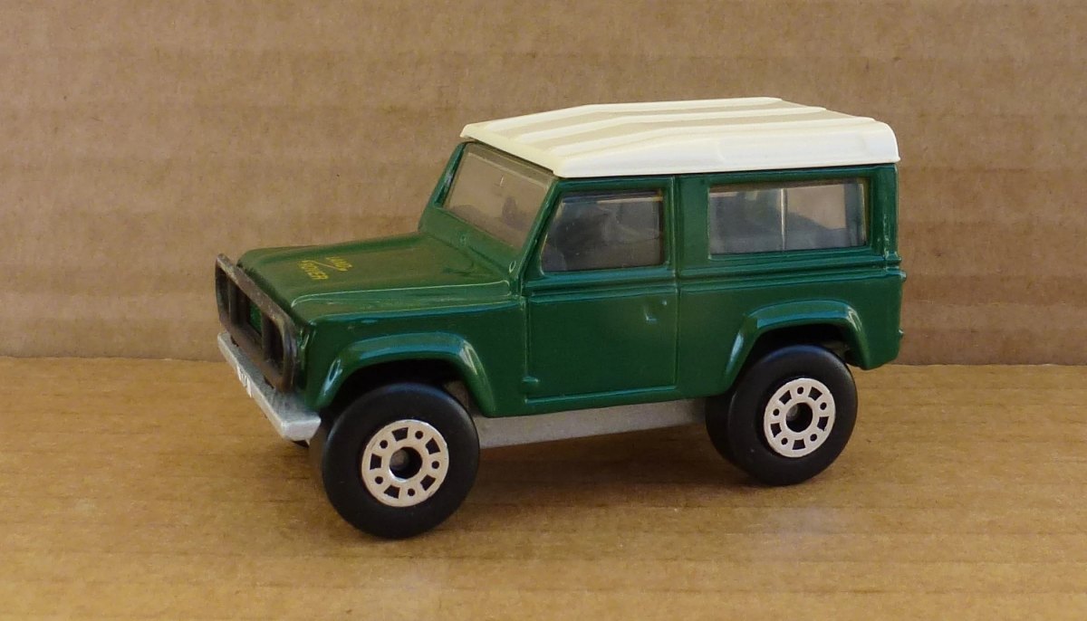 Hot Wheels Land Rover Ninety