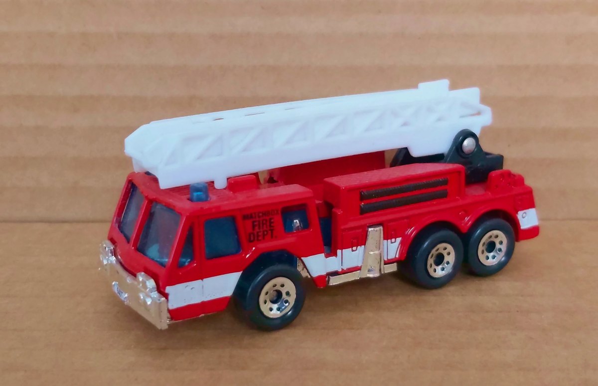 Hot Wheels Fire Engine Ladder Truck