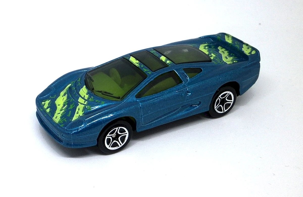 Hot Wheels Jaguar XJ220
