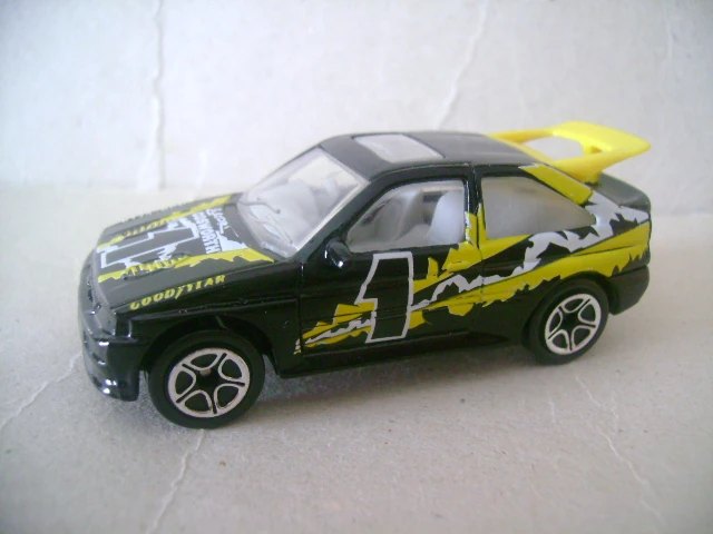 Hot Wheels Ford Escort RS Cosworth