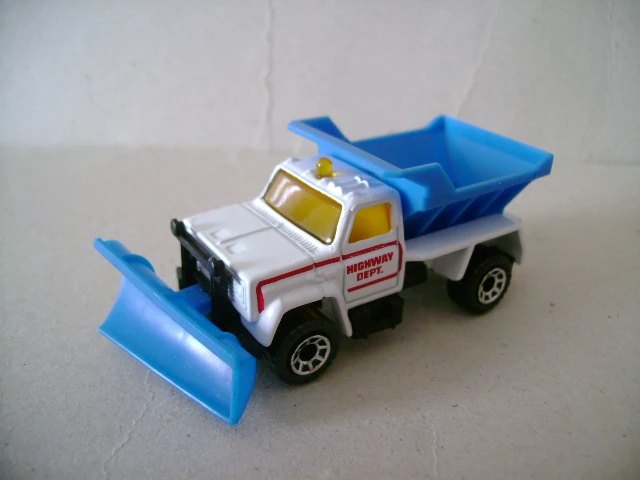 Hot Wheels Highway Maintenance Truck