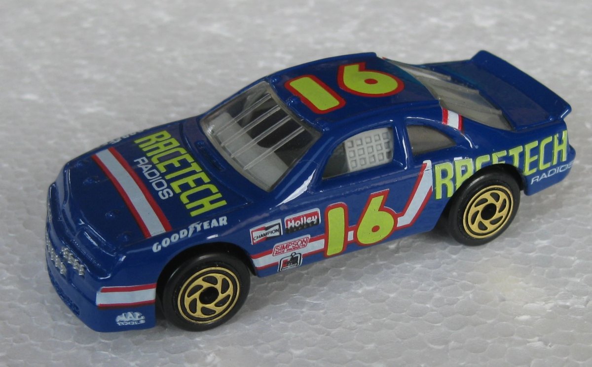 Hot Wheels Ford Thunderbird Stock Car