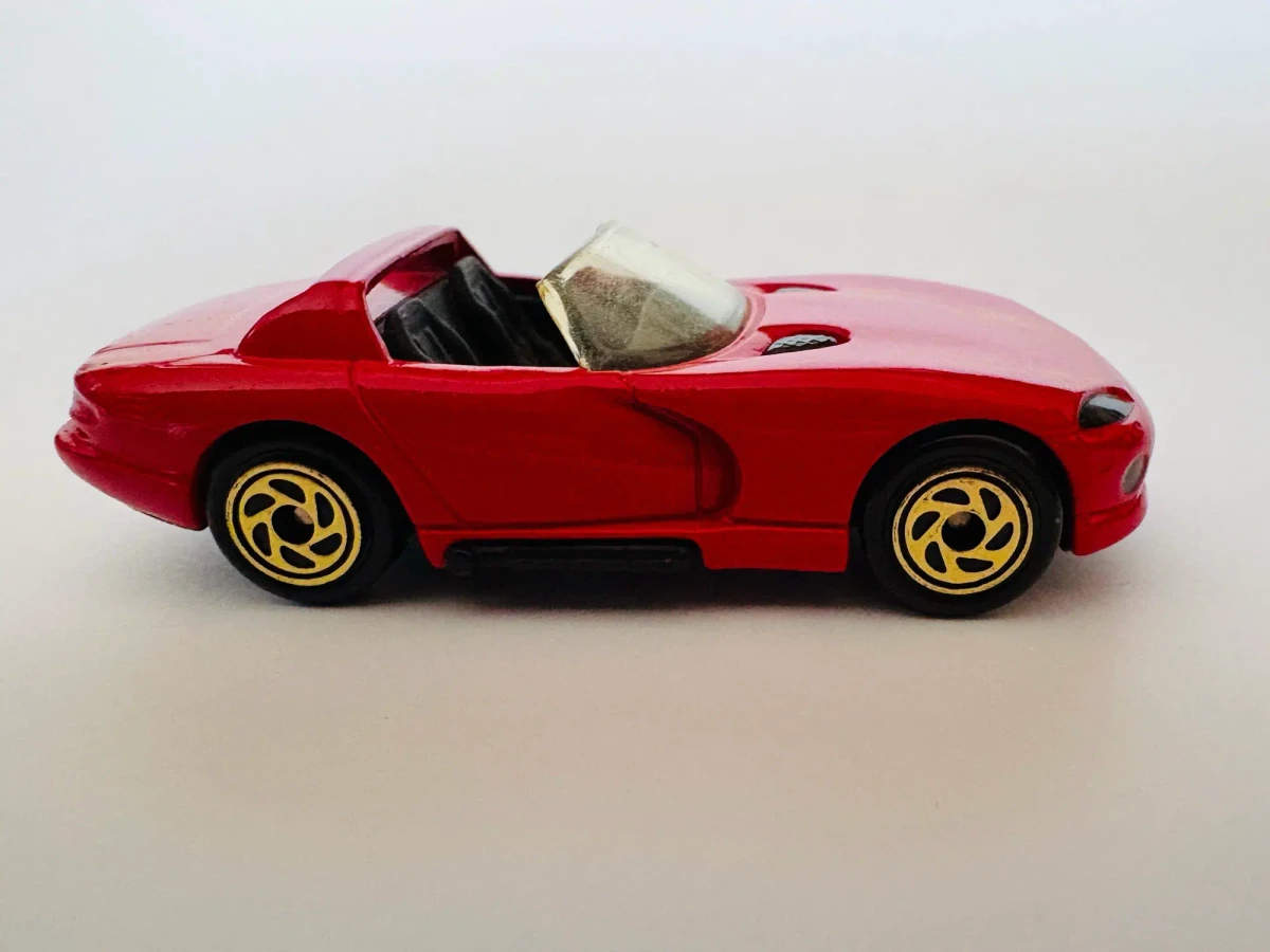 1994 Dodge Viper RT/10 Red: No Package: Image 3