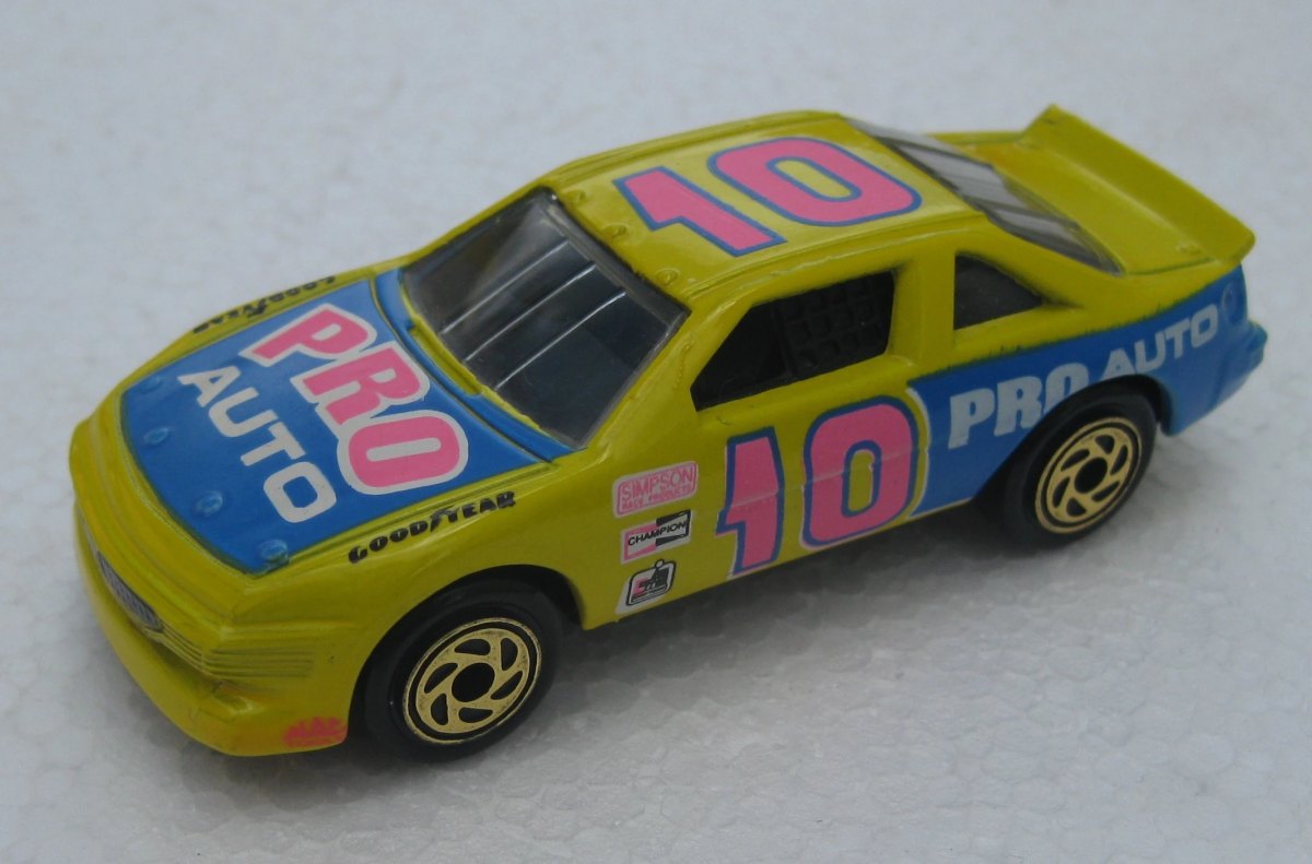 Hot Wheels Pontiac Grand Prix