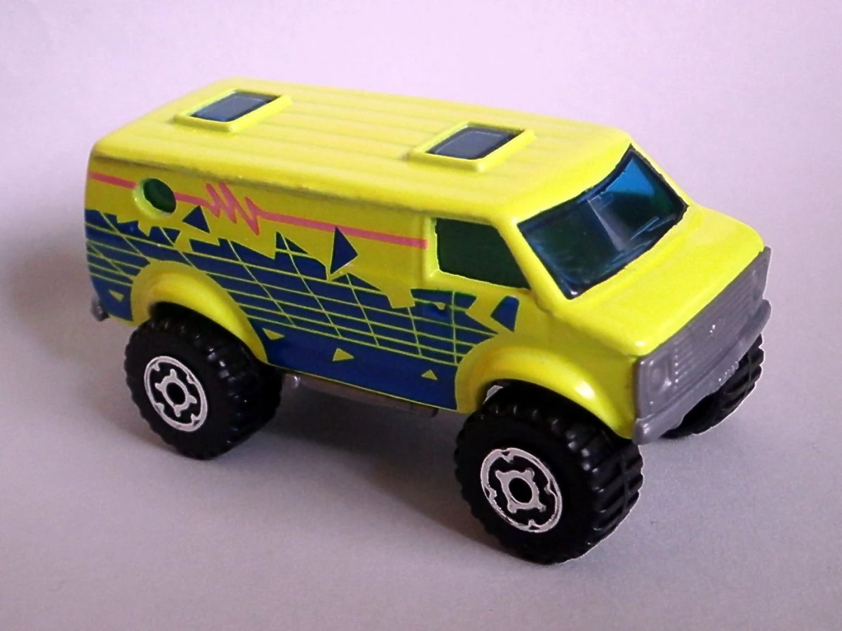 Hot Wheels 4X4 Chevy Van