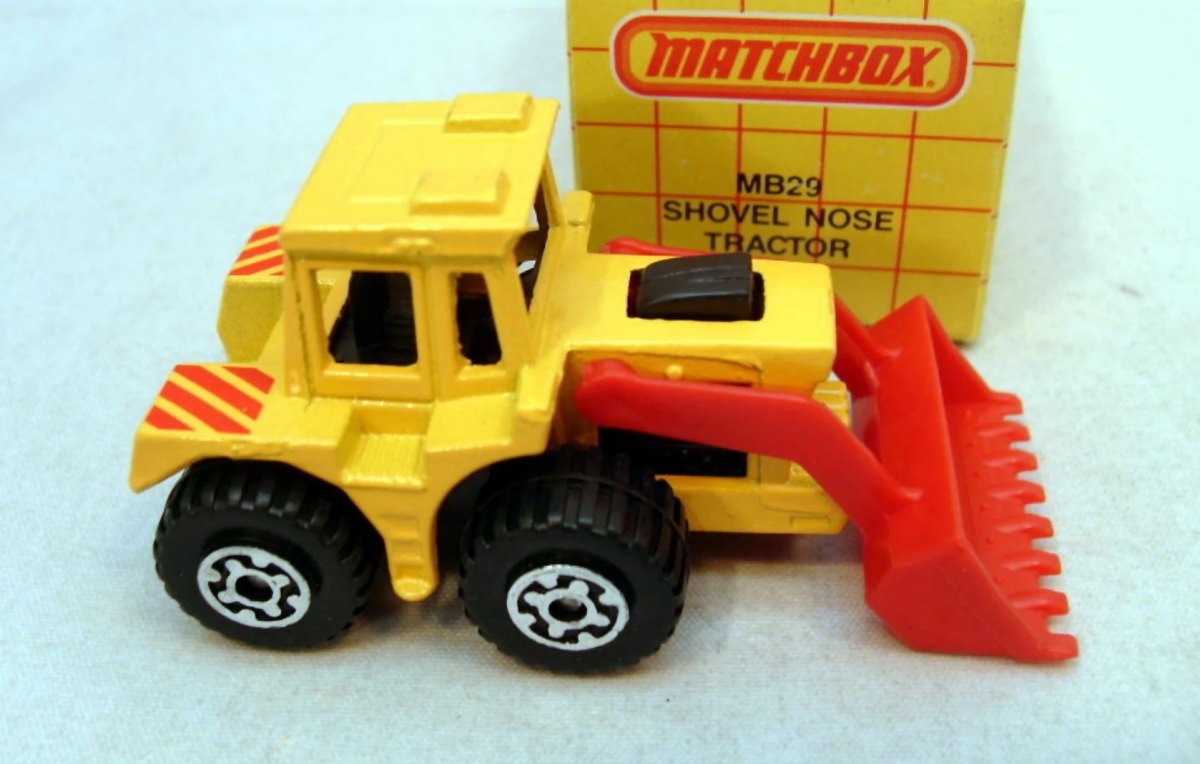 Hot Wheels Shovel Nose Tractor