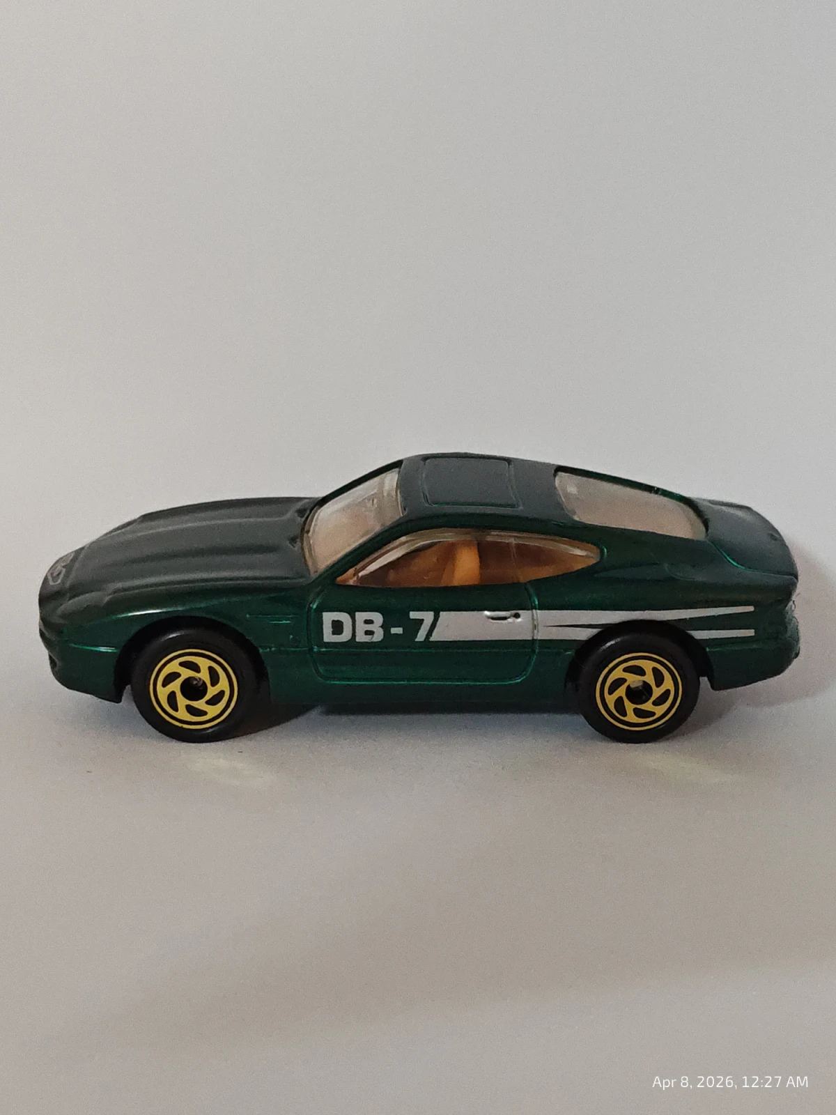 1994 Aston Martin DB7 Green: No Package: Image 2